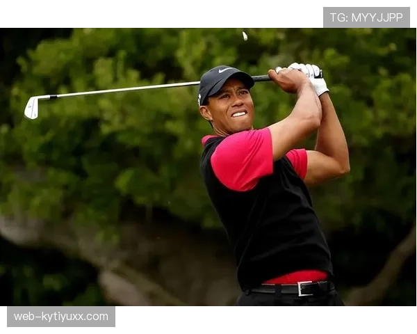 伍兹凌晨四点练完球顺手买了艘游艇？