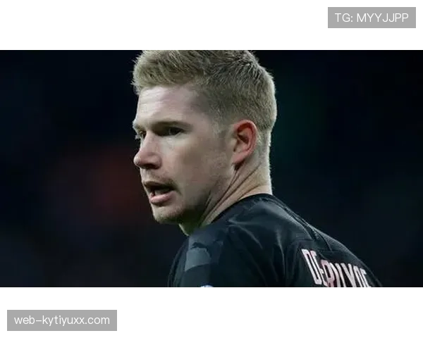 德布劳内与伊涅斯塔的中场大师地位差距：技术传承、时代角色与历史影响力的深层对比