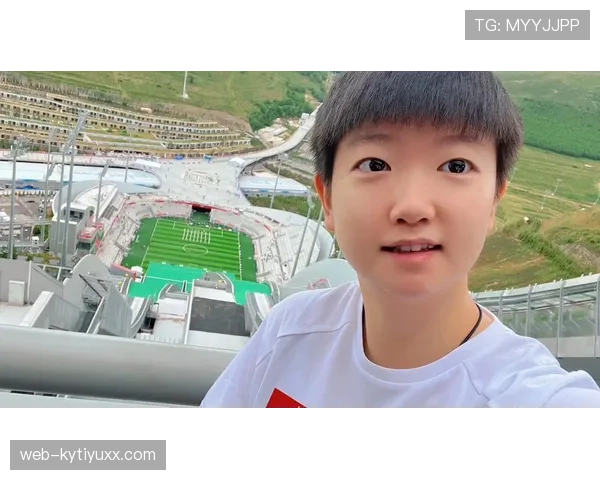 孙颖莎一天喝五杯冰美式，训练完直接瘫成猫饼